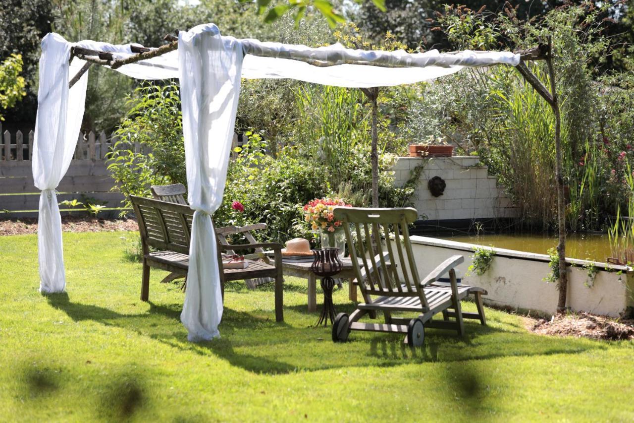 Saint-Hilaire-de-Loulay Relais De Chasse La Chaignaie מראה חיצוני תמונה