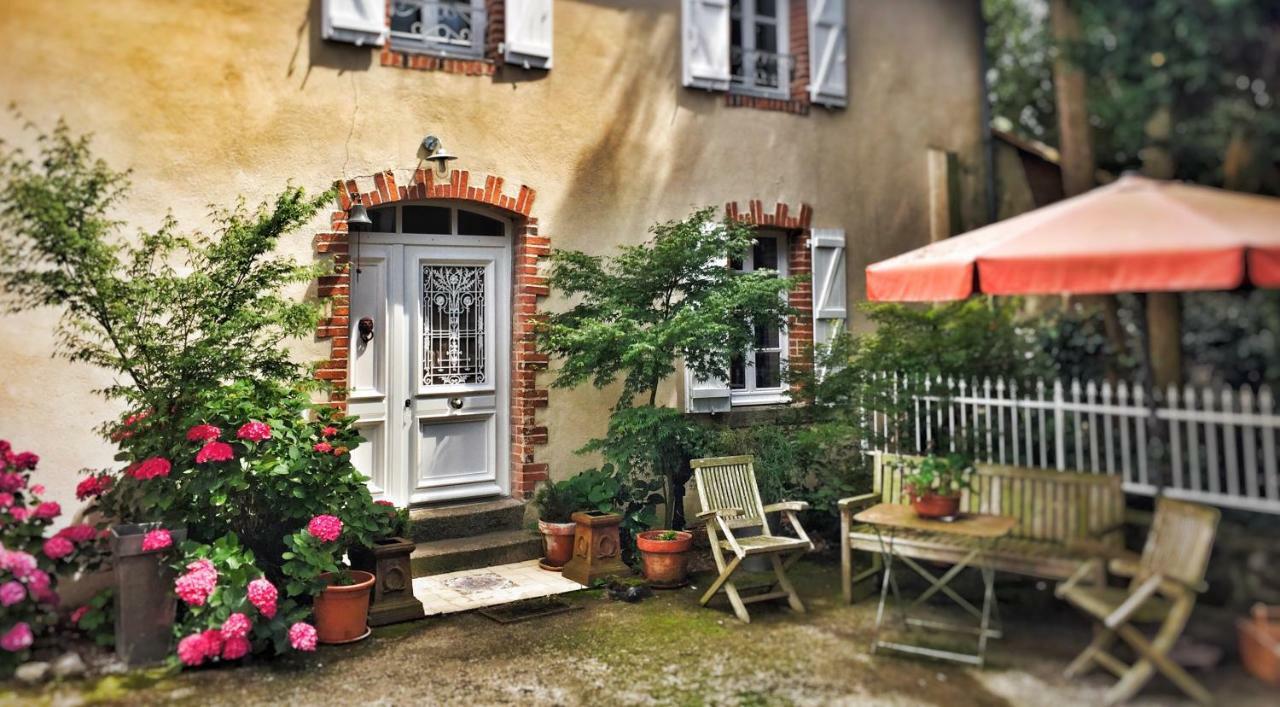 Saint-Hilaire-de-Loulay Relais De Chasse La Chaignaie מראה חיצוני תמונה